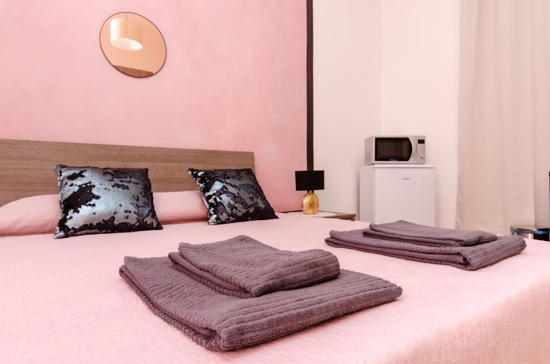 Pink Room Milano Esterno foto